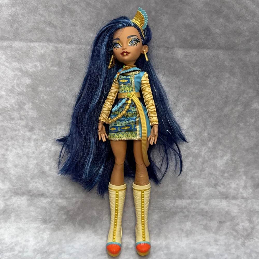 Monster High Cleo De Nile G3 Reboot Doll EUC 2021